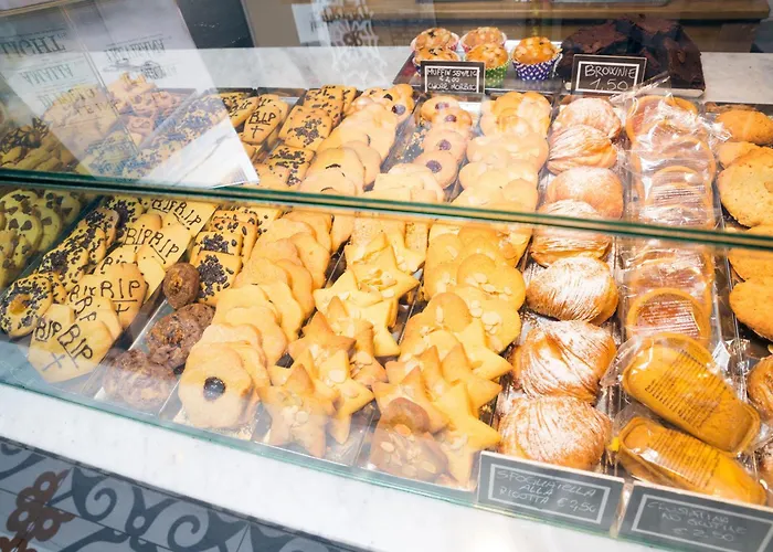 Amalia Bakery Home